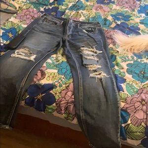 AE Tomgirl Jean